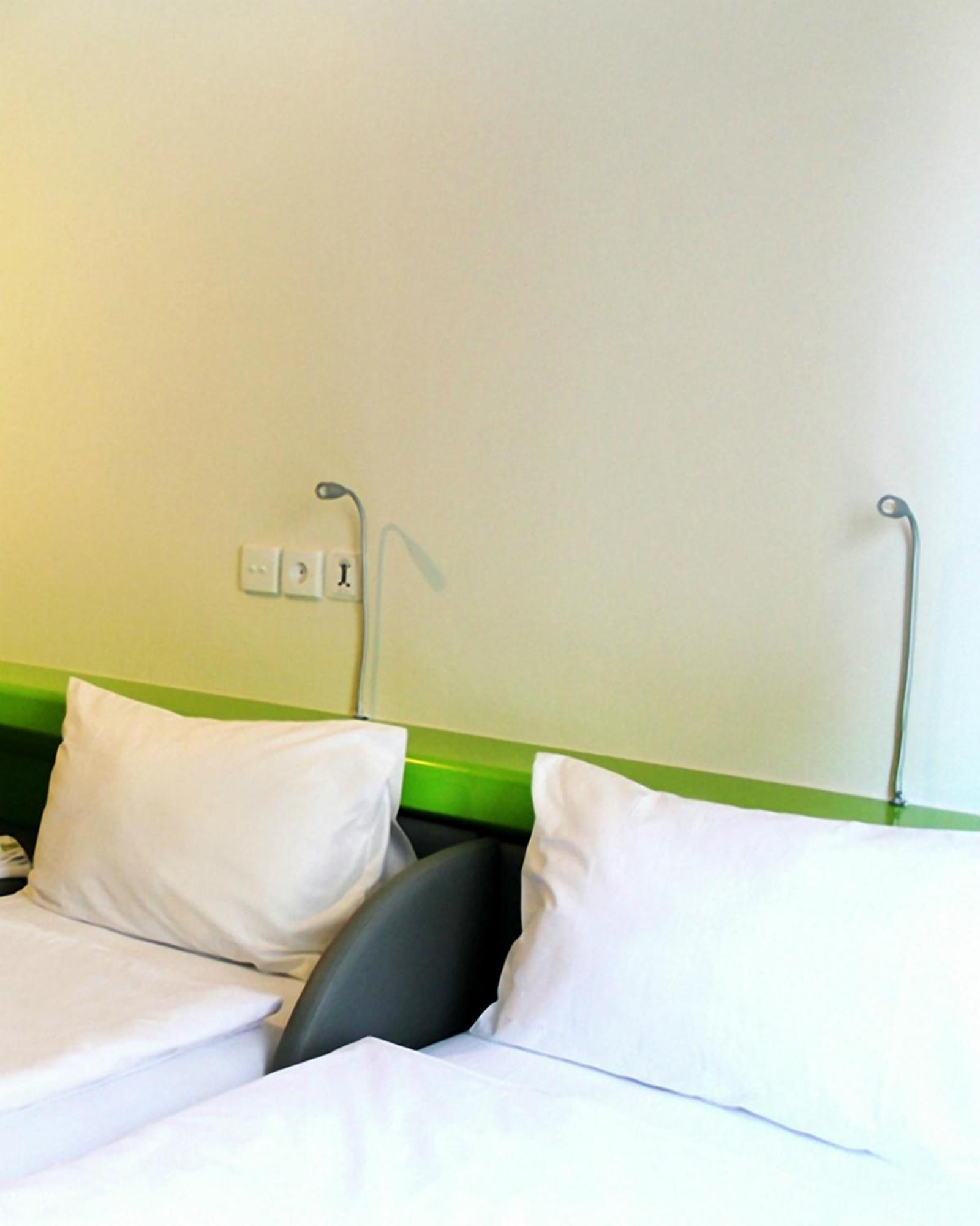 Pop! Hotel Airport Jakarta Tangerang Kamer foto